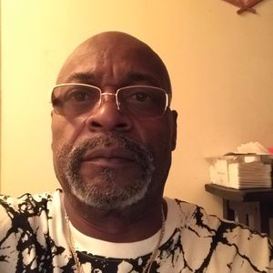 Meet your Posher, Warren